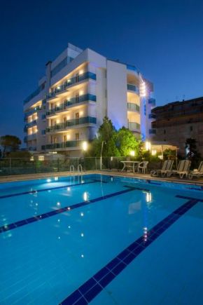 Отель Hotel Atlantico  Лидо-Ди-Езоло